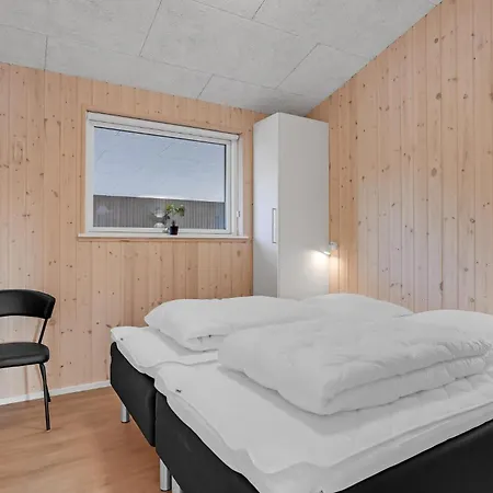 5 Bedroom Cozy In * Løkken