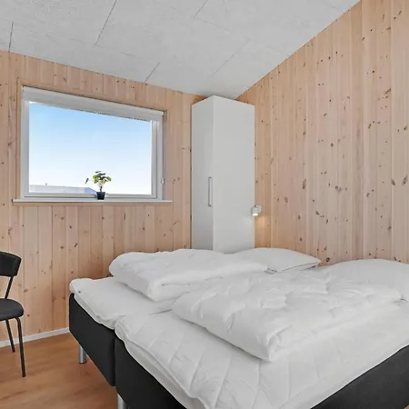 5 Bedroom Cozy In * Løkken
